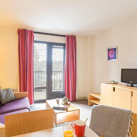 Pierre & La Foret Aparthotel