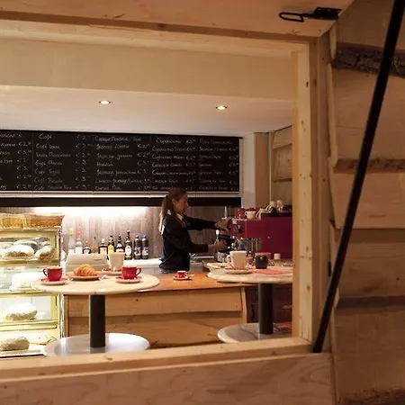Pierre & La Foret 3*